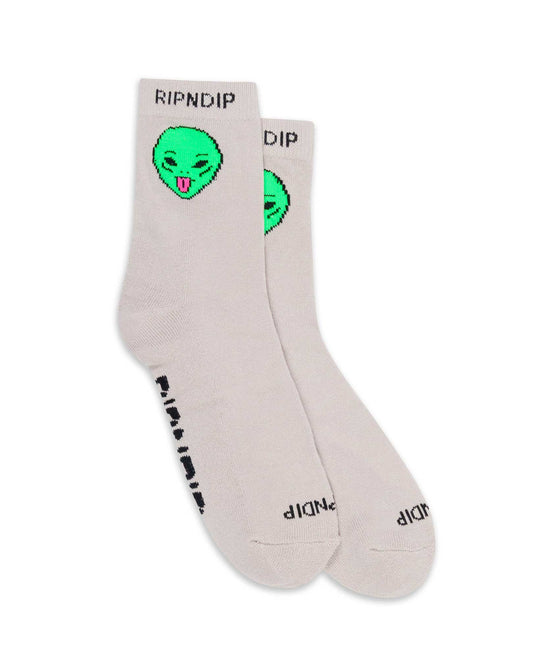WE OUT HERE MID SOCKS